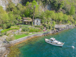 The Writer's Nest Waterfront Villa by Rent All Como